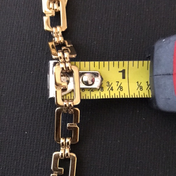 🎯 Givenchy Necklace “Vintage” - Picture 15 of 15